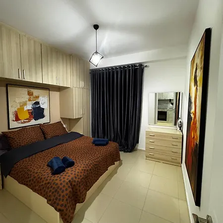 Aaron's Appartement *